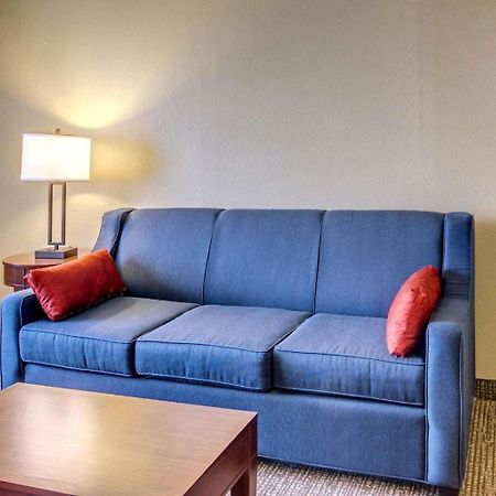Comfort Inn & Suites Grafton-Cedarburg Kültér fotó
