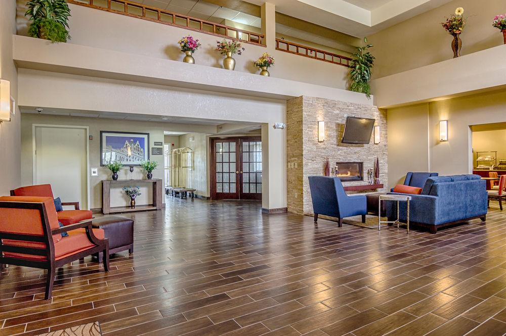 Comfort Inn & Suites Grafton-Cedarburg Kültér fotó