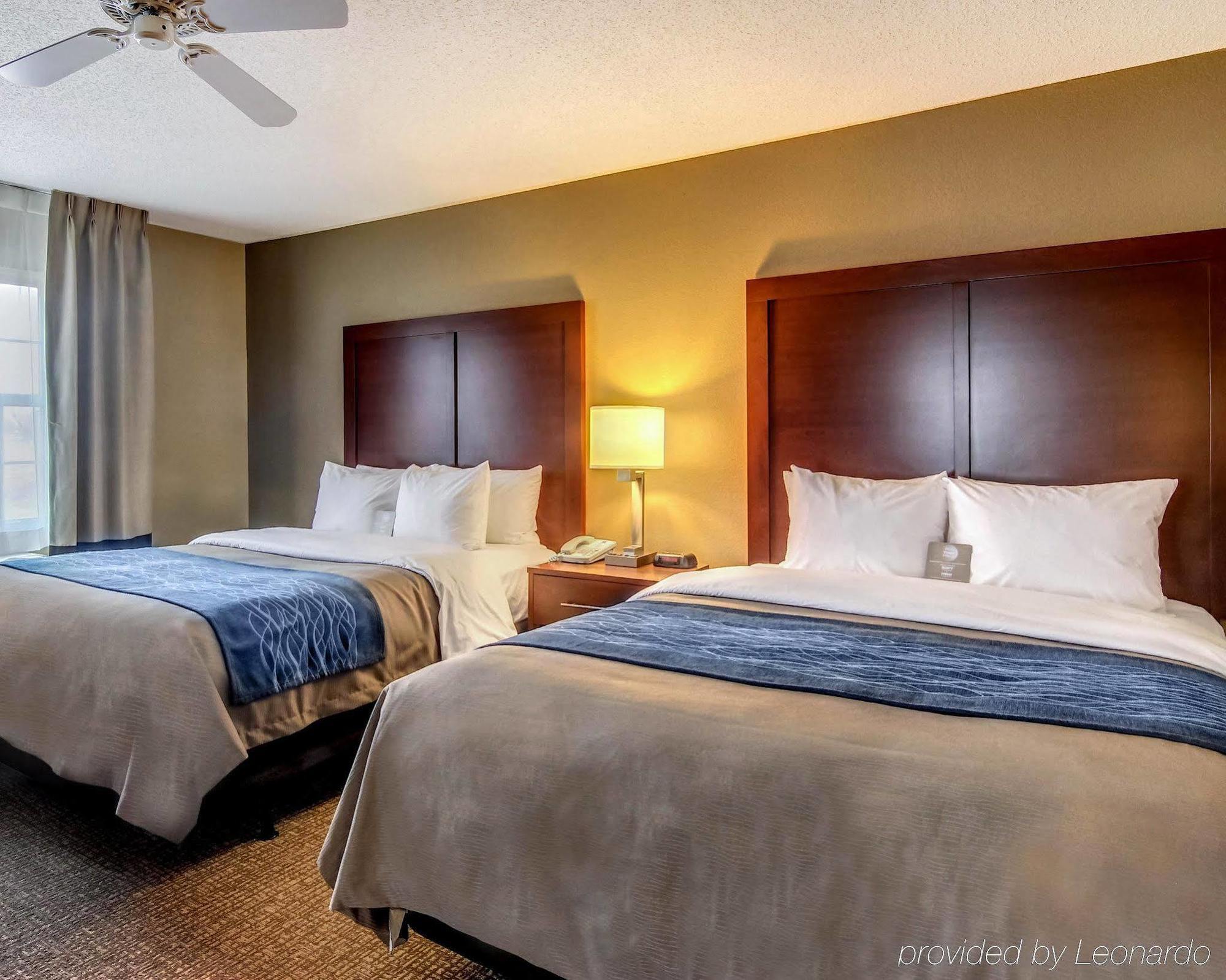 Comfort Inn & Suites Grafton-Cedarburg Kültér fotó