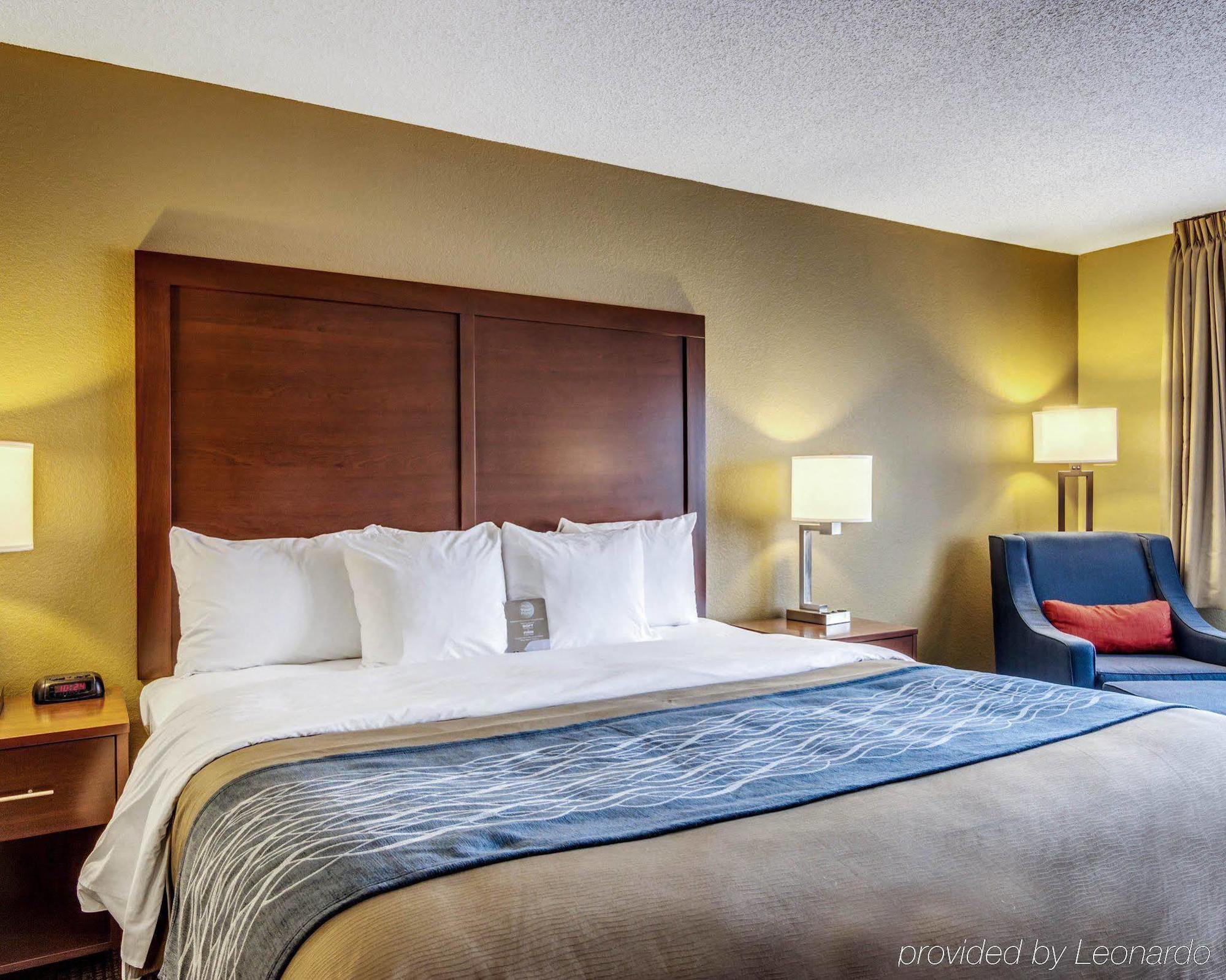 Comfort Inn & Suites Grafton-Cedarburg Kültér fotó